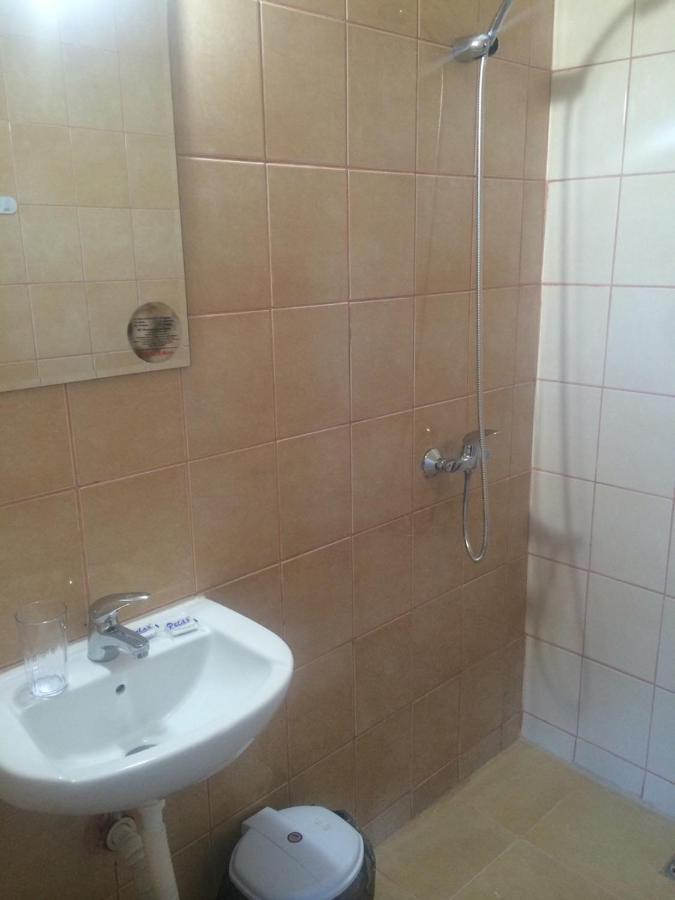 Guest Rooms Venera Primorsko Exterior foto